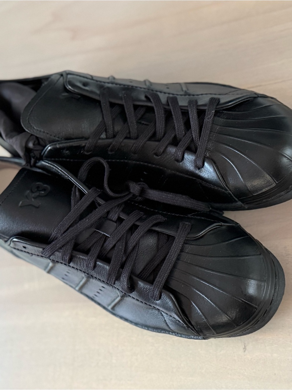 Y-3 Black Leather Shell-Toe Lace-Up Sneakers